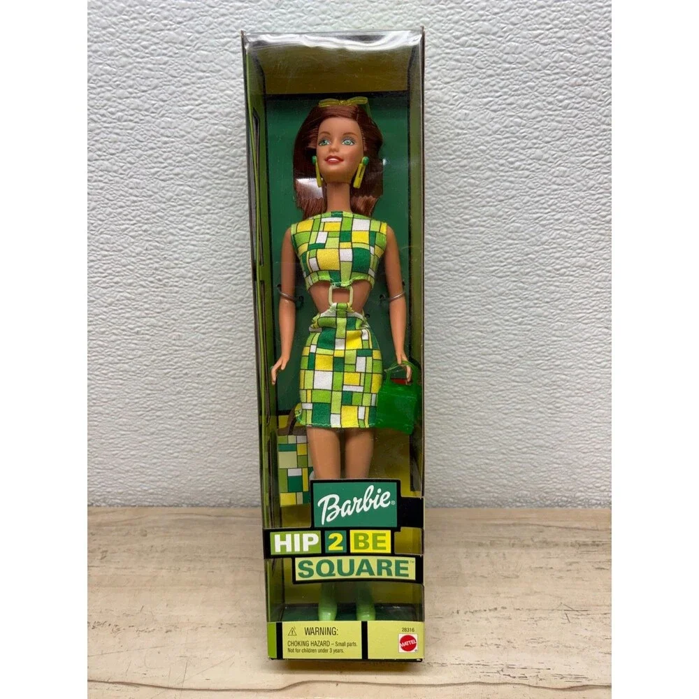 Vtg 2000 Mattel Barbie Doll Hip 2 Be Square Green Dress NIB